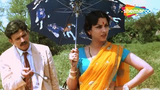 Smita Patil amp Shabana Azmi Hit Movie  Popular Movie Scene 3  Mandi [upl. by Ainnos]