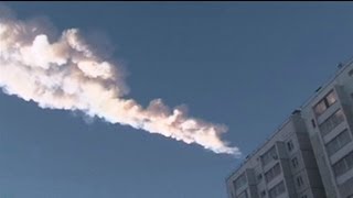 Pluie de météorites  panique dans lOural [upl. by Stochmal]