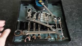 Flex Head Ratchet Spanners Halfords [upl. by Raimundo]