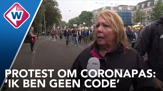 Demonstratie tegen coronapas in Den Haag Ik ben een mens geen code [upl. by Adnwahsat12]