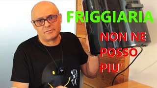 FRIGGIARIA non ne POSSO PIU non Chiamarla più Friggitrice AD ARIA è un forno [upl. by Lotson]