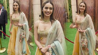 Miss World Manushi Chhillar Looks Beautiful Arrives For Anant  Radhika Haldi Ceremony [upl. by Meta363]