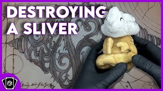 DESTROYING A SLIVER  UltraPro MagicTheGathering Sliver Premium Zipper Plushie REVIEW [upl. by Getter640]