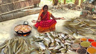 Gaichi fish in bihar gaichi fish recipescookingamp eating in villagefish catching videosmalgi fish [upl. by Rogergcam]