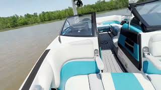 Malibu 25 LSV Wakesurf [upl. by Bashuk699]