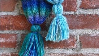 Tutorial How to Make Yarn Tassels [upl. by Sigrid889]