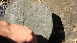 15 Large Vesicular Basalt Grinding Stone  Aboriginal Stone Tool [upl. by Cleopatre]