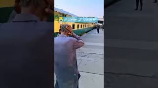 Is Duniya Mein Bhi  Gam ki Kami Nhi  So sad video 😭  In Pakistan  Train  ACTORALIHASSAN [upl. by Doherty]