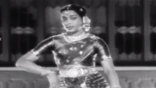 Missamma Movie  Baalanu Raa Madanaa Video Song  NTR ANR SVR Savitri Jamuna [upl. by Arim]