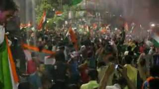 celebration after india win icc cricket world cup 2011public crazy on road [upl. by Ezirtaeb914]