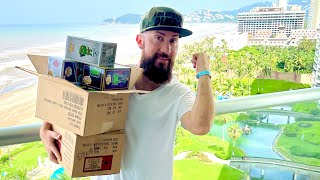 Comprando FUNKOS en Acapulco [upl. by Ahsitniuq110]