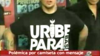 Cantante de Calle 13 provoca indignación entre políticos colombianos [upl. by Atived774]