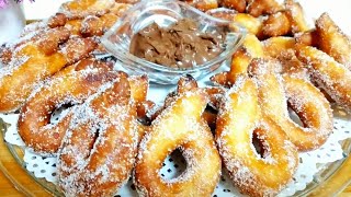 Farina uova e acqua bollente SENZA LIEVITAZIONE Non mi stanco di cucinarli  ZEPPOLE di CARNEVALE [upl. by Naoh]