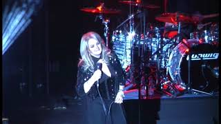 Bonnie Tyler  Total Eclipse of the Heart Live in Mannheim 11032018 [upl. by Chlori936]