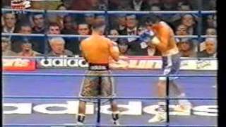 19961109 Naseem Hamed vs Remigio Molina [upl. by Marutani893]