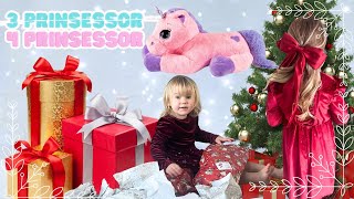 Julaftons morgon vi öppnar paket🎁🧸🎀  3prinsessor firar jul DEL 1 [upl. by Arahd]