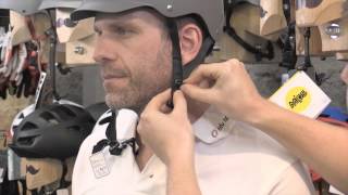 Casque cycliste l’acheter le mettre correctement et en prendre soin [upl. by Chang]