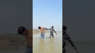 Fauji ne khela nadhi me khel 🇮🇳😱shorts youtubeshorts army raju [upl. by Shaper]