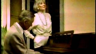 Doris Day amp Les Brown  rare 1985 reunion video of quotSentimental Journeyquot [upl. by Sparrow]