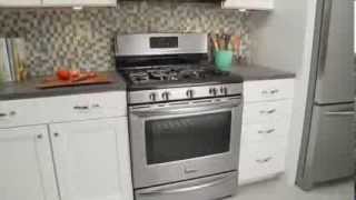 Frigidaire Gallery Gas Range [upl. by Tacy917]