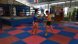 Meechai training with Kru Anusorn [upl. by Amii]