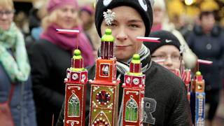 Nativity scene szopka tradition in Krakow [upl. by Etterraj]