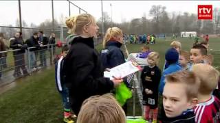 Driehonderd voetballertjes op scoutingdag Jonger Oranje [upl. by Padraic532]