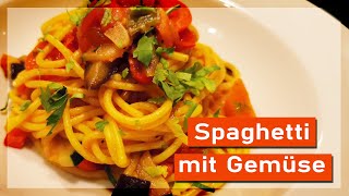 Spaghetti mit Tomatensauce und Gemüse  scharf 🌶 [upl. by Neyr]