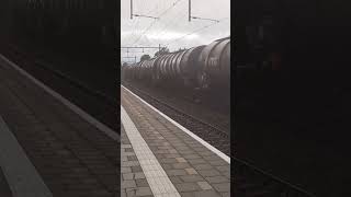 Goederentrein komt door station Twello richting Amersfoort Centraal [upl. by Ahsinar716]