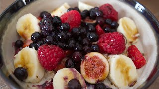 Overnight Oats  Vegan Easy and Healthy [upl. by Burlie]