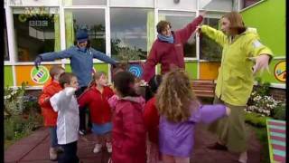 Balamory Dingle Dangle Scarecrow Song [upl. by Coy]