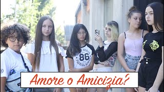 Corto Amore o Amicizia Cosè per te lamicizia [upl. by Adeirf264]