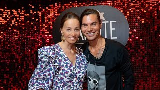 Isabel Preysler fan y madre orgullosa en el concierto de su hijo Julio Iglesias Jr en Starlite Mar [upl. by Emrich641]