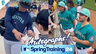 So Many AUTOGRAPHS at Seattle Mariners Spring Training [upl. by Pages]