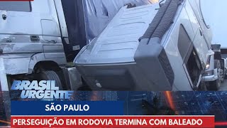 Perseguição em rodovia de SP termina com bandido baleado [upl. by Notlim354]