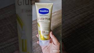 Vasaline GlutaHya For Flawless Glow  Serum In Lotion youtubeshortsshorts faceglowglowingface [upl. by Annie]