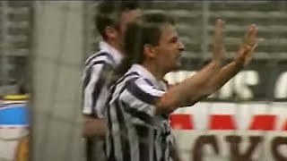 I migliori gol di Roberto Baggio alla Juventus  Roberto Baggios best goals for Juventus [upl. by Laforge742]