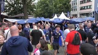 Mit Kilt und Dudelsack – SchottlandFans sorgten in Köln für Stimmung [upl. by Weber]