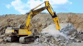 How to change Breaker to Bucket in poclain Excavator Change Bucket poclain bucket breaker rock [upl. by Minne]