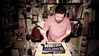 Frente Cumbiero on MASCHINE  Native Instruments [upl. by Daren]