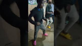 popudancer trendingshorts poppingstyle newsong dancer trending dancechallenge makemefameous [upl. by Souza]