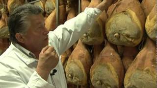 PROSCIUTTO CRUDO DI PARMA DOP ilmangiaweb salumificio La Perla [upl. by Nemhauser516]