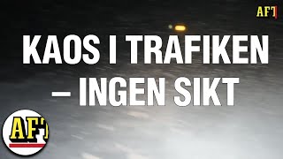 Snökaos i trafiken – flera olyckor [upl. by Siugram]