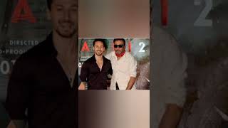 💯😇😇tiger shroff share video  jackie shroff family viral video [upl. by Remmus]