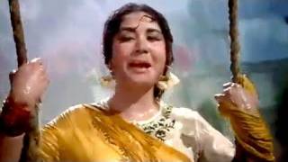 Pad Gaye Jhule  Lata Mangeshkar Asha Bhosle Bahu Begum Song [upl. by Eleda]