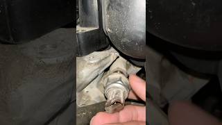 How to Removel fuel pressure sensor mechanic [upl. by Lytton]