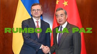 Ucrania Expresa a China su Disposición a Negociar la Paz mientras Rusia Avanza [upl. by Eidorb525]