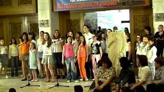 Весела и Йоана Икономови  Училище любимо 2007 [upl. by Livvy]