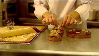 Mains Et Merveilles 1 54 patissier [upl. by Verbenia]