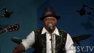 Papa Wemba au New Morning 2006  Maman inédit [upl. by Avigdor]